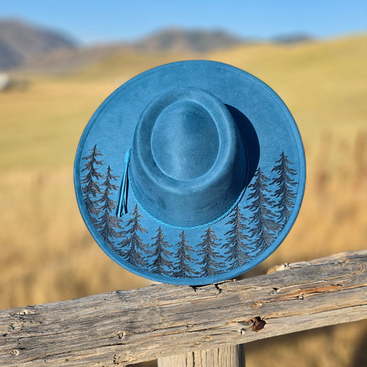 Alpine Skies (Round Top Style)